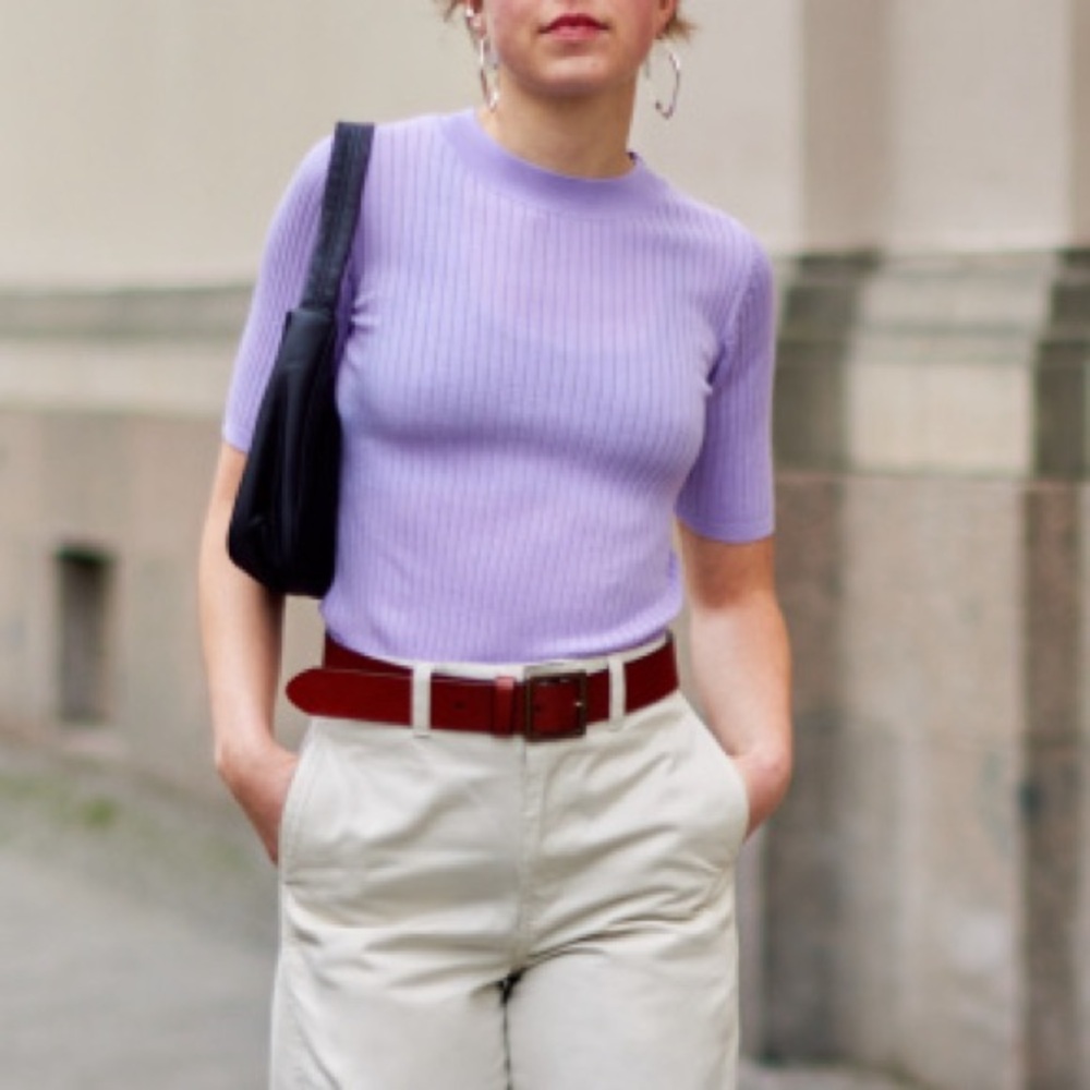 XS Uniqlo wool purple short sleeve top